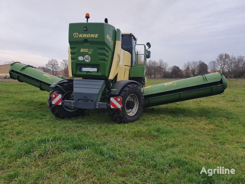 KRONE BIG M 450 CV Sieczkarnia samojezdna KRONE BIG M 450 CV Zbożowe