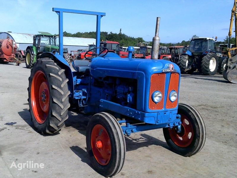 Fordson Super Major Ci Gnik Ko Owy Fordson Super Major Eur