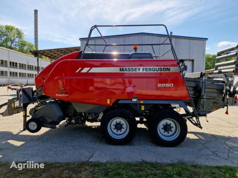 Massey Ferguson MF 2260 TC Prasa kostkująca Massey Ferguson MF 2260 TC ...