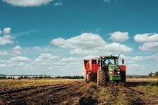 Rolnicy wracają do inwestycji