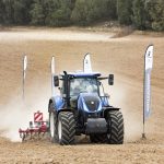 148 1 01 Bridgestone ciagnik i VX TRACTOR 2