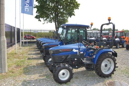 236 1 do pliku 6587 Farmtrac