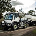 254 1 do pliku 6597 Unimog dostarcza mleko