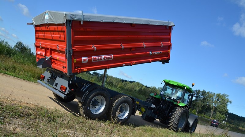 257 1 do pliku 6604 Metal Fach przyczepa rolnicza tandem T730 7