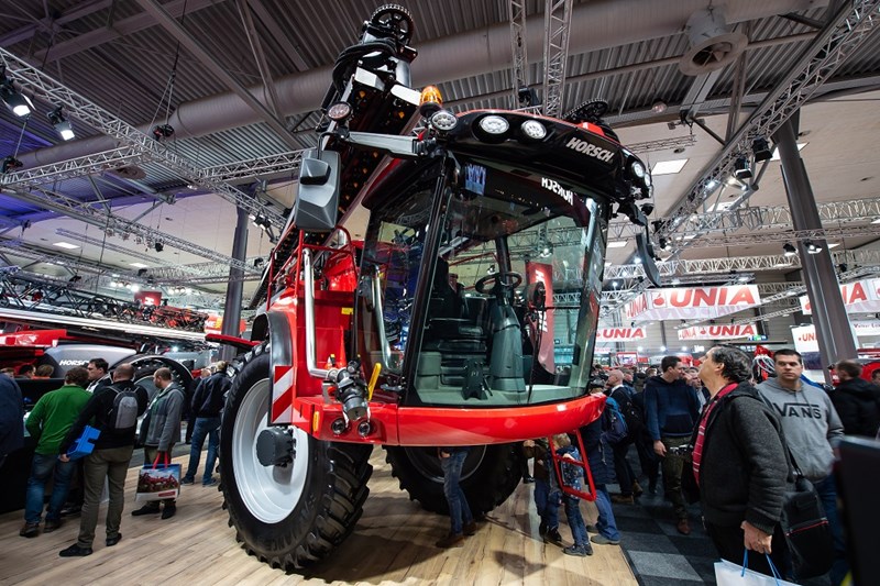 354 1 do pliku 6716 Agritechnica