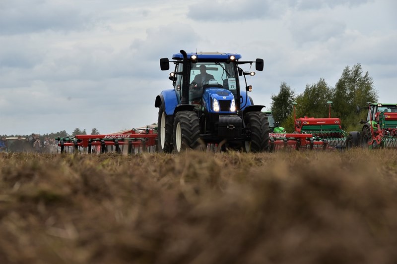 359 1 do pliku 6718 New Holland