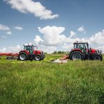 360 1 1 do pliku 6719 kosiarka MF 6S 180 WITH DISK MOWER AND MF 6S 145 WITH MF RAKE WORKING BEZU 0521 05