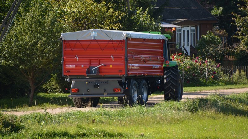 372 1 do pliku 6734 przyczepa rolnicza tandem T730 6