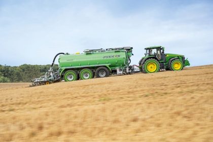 386 1 do pliku 6742 John Deere 8 instead of 4 wheels