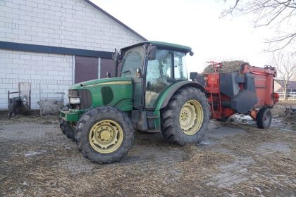 392 1 do pliku 6758 John Deere