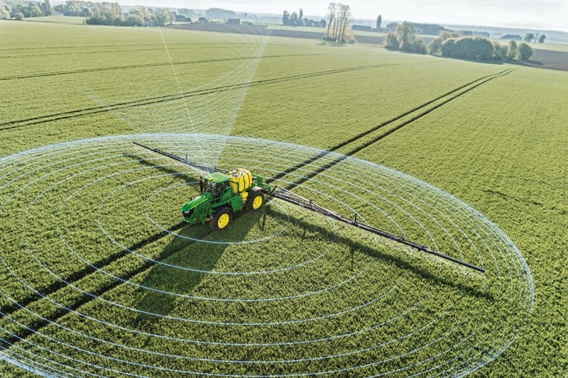 554 1 6922 John Deere na podium rankingu Brand Reputations 2023