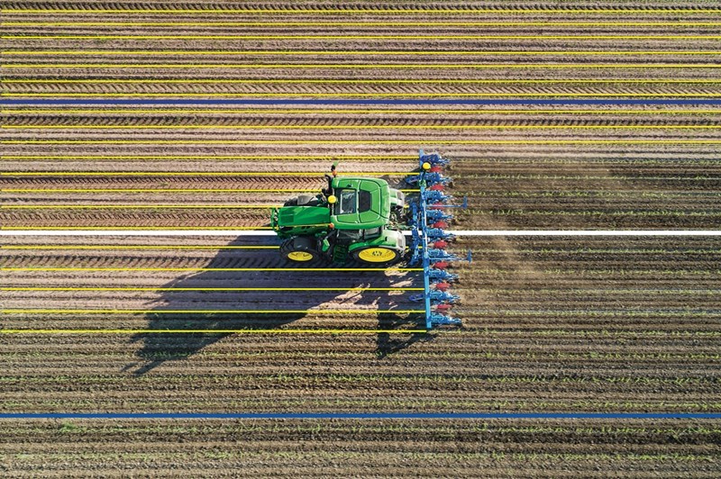 589 1 6990 Fot 4 John Deere Wiosna czasem zmian i nowych rozwiazan technologicznych 3