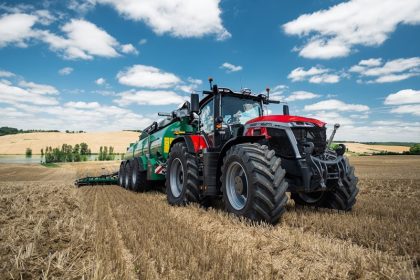 593 1 6995 MF 9S FIELD 4
