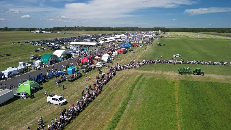 612 1 1 7017 DJI 0879
