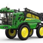 617 1 7023 Fot 1 Nowy opryskiwacz John Deere 300M Polagra Premiery 2024