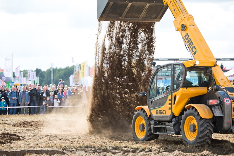 69 1 AGRO SHOW POKAZY MASZYN 5