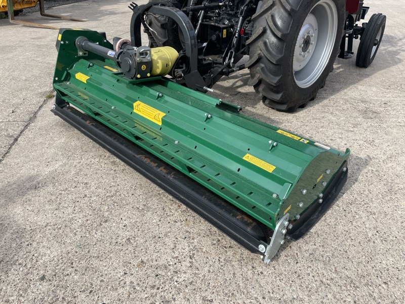 Spearhead Spearhead 225 Sniper 2.25M Hydraulic side shift flail mower