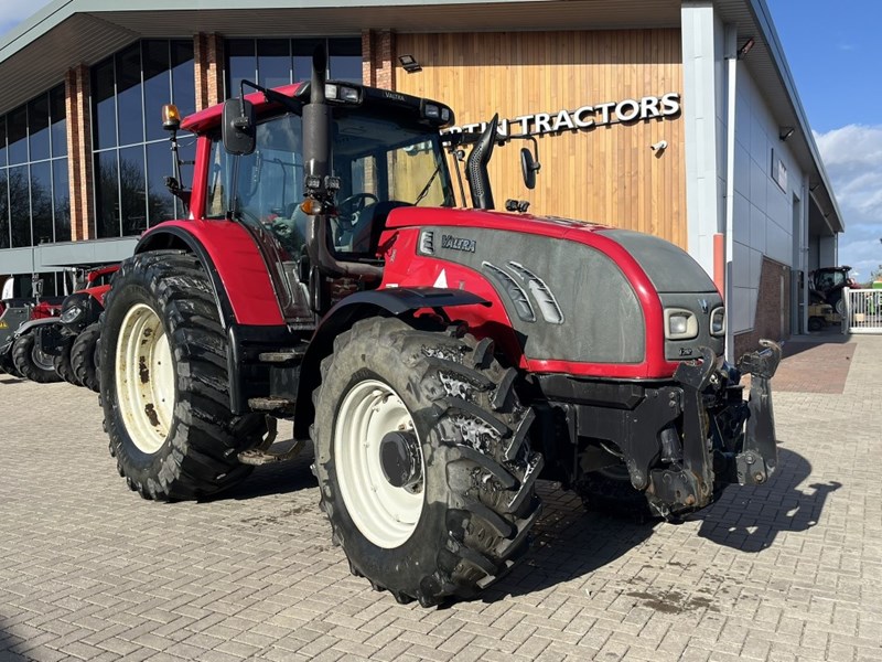 Valtra Valtra T202 Reverse drive creep speed ,C/W front linkage front PTO
