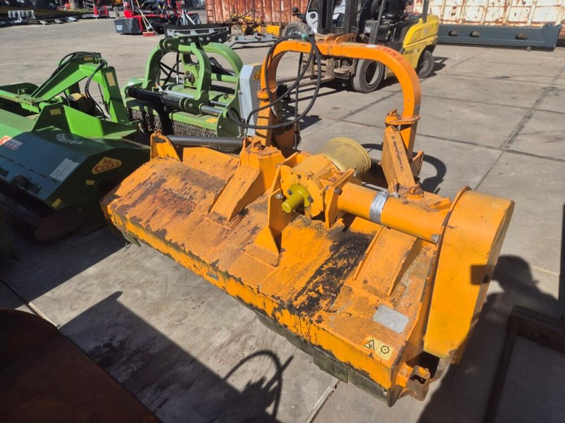 VOTEX RM1906 VOTEX Roadmaster RM1906 mower