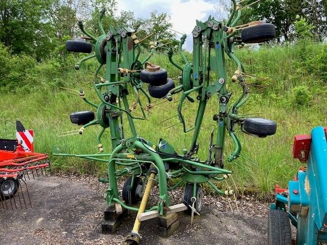 2273208 – KW 8.80/8 – Krone