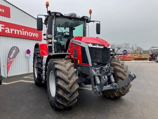 2555316 – 8S.225 DYNA 7 EXCLUSIVE – Massey Ferguson