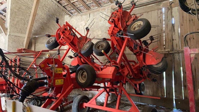2273210 – GF 7702 T – Kuhn