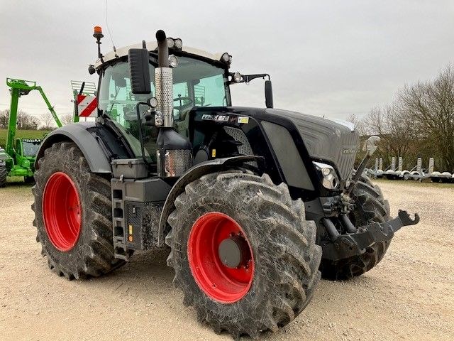 2443614 – 828 PROFI + BLACK – Fendt