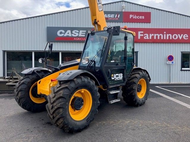 2465103 – 526-56 – JCB