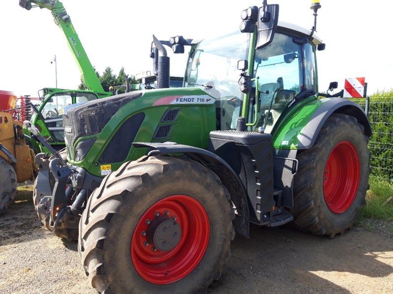 2575822 – 716 POWER – Fendt