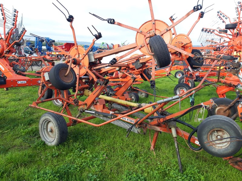 2575832 – TH 800 HYDRAU – Fella