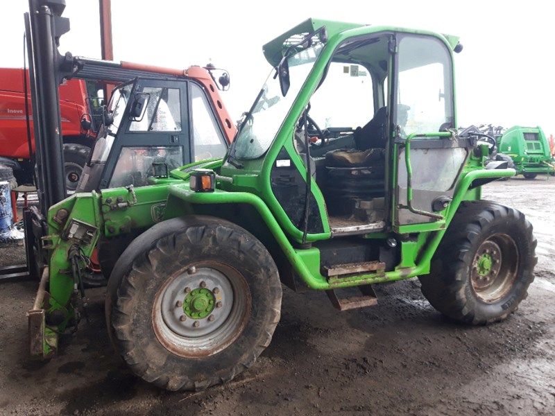 2575856 – P 40.7 CS – Merlo