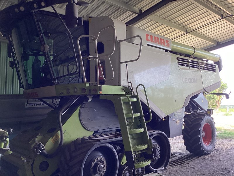 lexion 750 tt