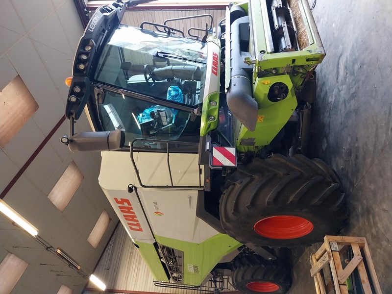lexion 8600