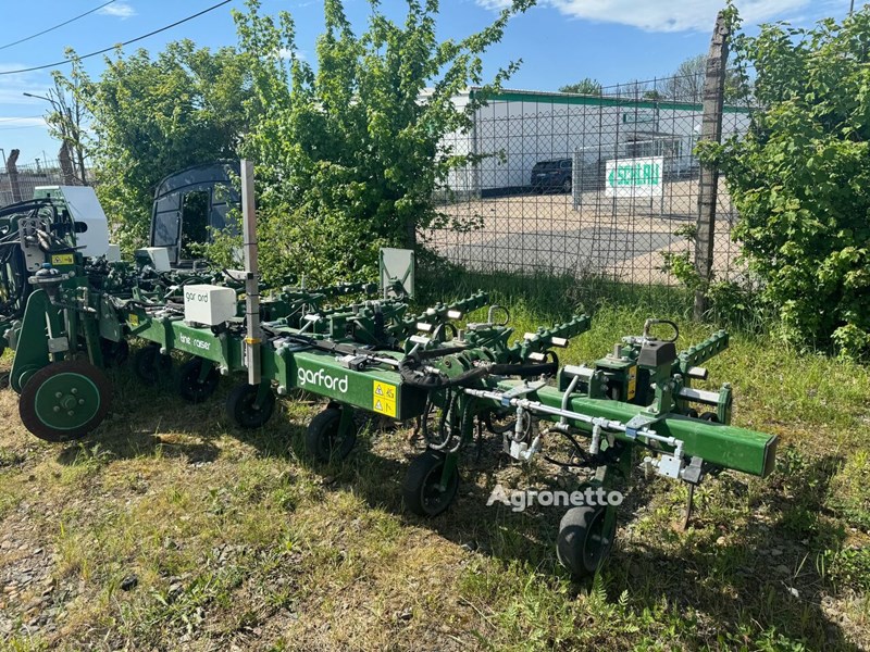 Garford Robocrop Guided Hoe Kombajn do buraków Garford Robocrop Guided Hoe