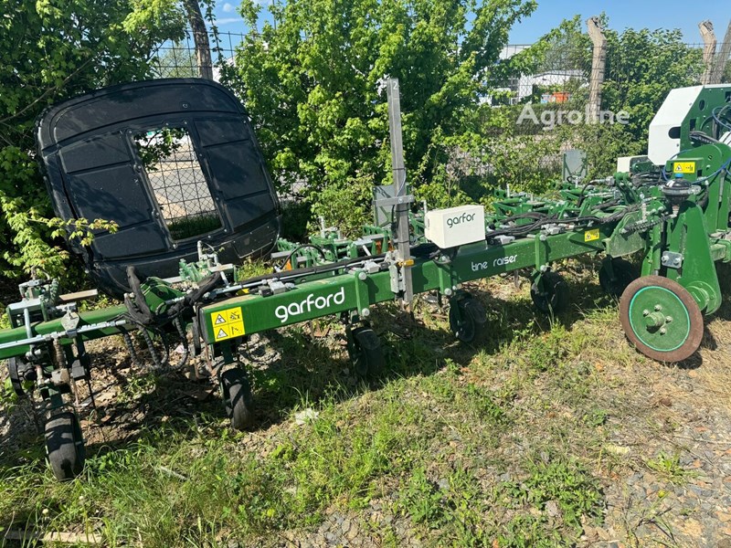 Nowy kombajn do buraków Sonstige Garford Robocrop Guided Hoe