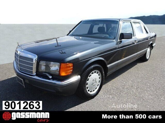 Mercedes-Benz 560 Samochód Mercedes-Benz 560