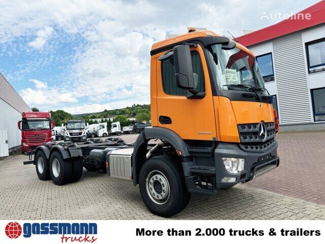 Mercedes-Benz Arocs 2633 6×4, 2x Nebenantrieb Nowa ciężarówka podwozie Mercedes-Benz Arocs 2633 6×4, 2x Nebenantrieb