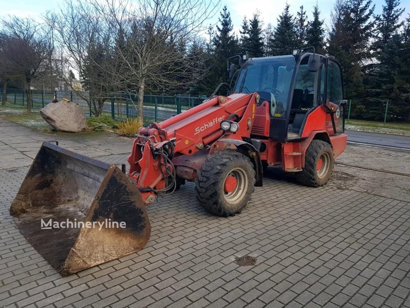 Schäffer 6680T Ładowarka czołowa teleskopowa Schäffer 6680T