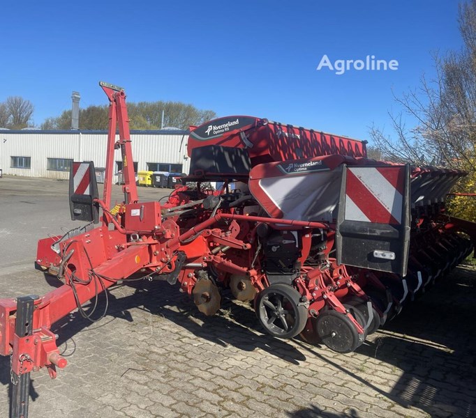 Kverneland Optima RS 12 Siewnik punktowy elektryczny Kverneland Optima RS 12