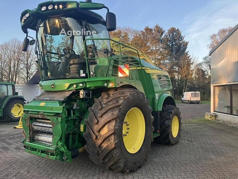 John Deere 8600 Sieczkarnia samojezdna John Deere 8600