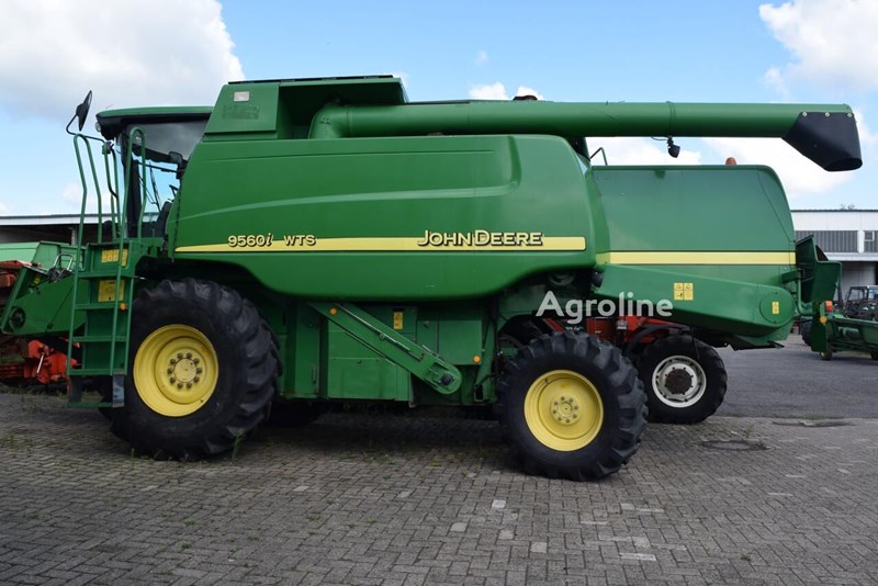 John Deere 9560 i WTS Kombajn do zboża John Deere 9560 i WTS