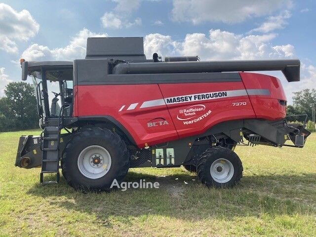 Massey Ferguson 7370 Beta Kombajn do zboża Massey Ferguson 7370 Beta