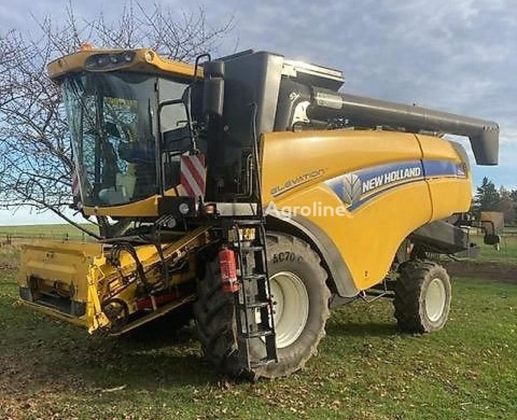 New Holland CX5090 Kombajn do zboża New Holland CX5090