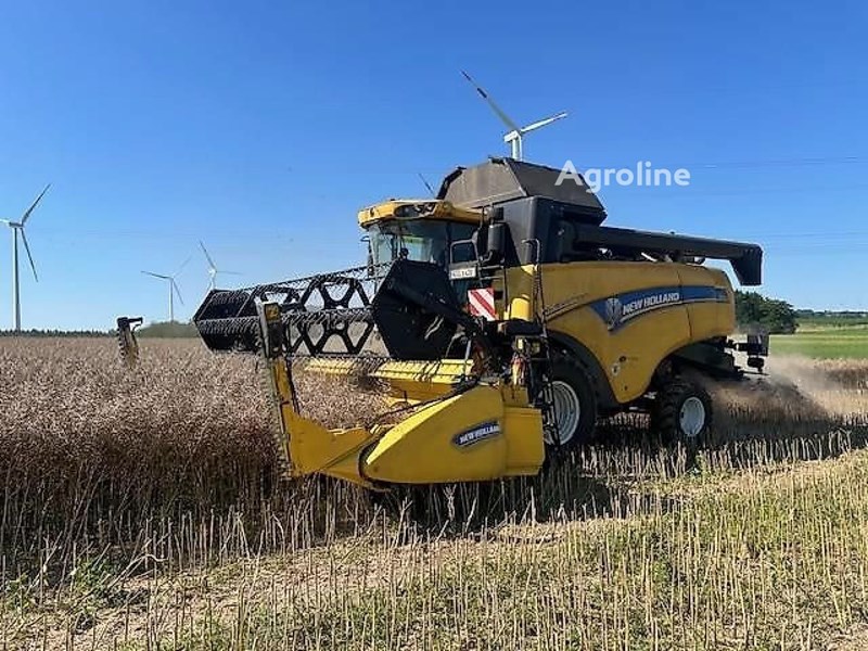 New Holland CX5090 Kombajn do zboża New Holland CX5090