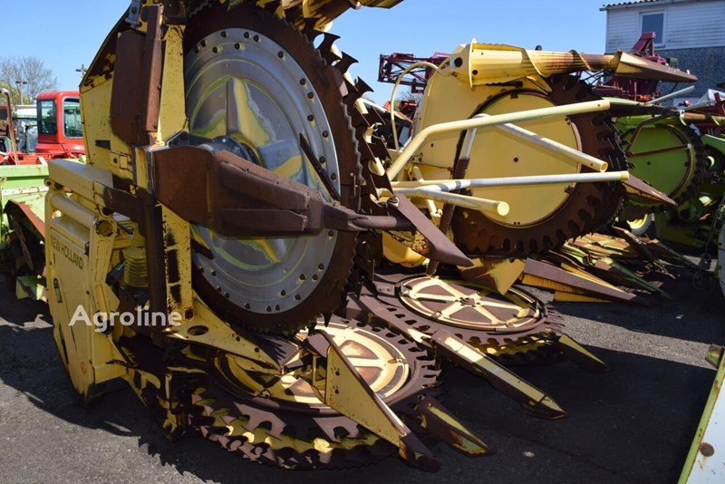 New Holland RI 600 *Maisgebiss* Heder do zboża New Holland RI 600 *Maisgebiss*