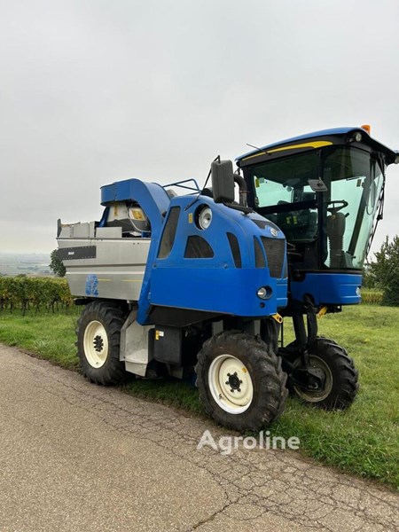 New Holland New Holland Braud VM460 Kombajn do zbioru winogron New Holland New Holland Braud VM460