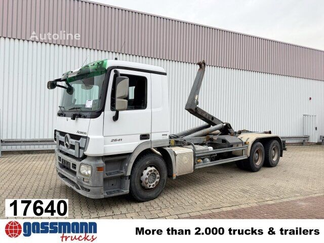 Mercedes-Benz Actros 2641 6×4 Ciężarówka hakowiec Mercedes-Benz Actros 2641 6×4