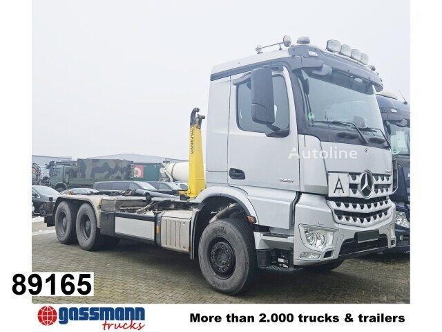 Mercedes-Benz Arocs 3351 LK 6×4, Bi-Xenon Ciężarówka hakowiec Mercedes-Benz Arocs 3351 LK 6×4, Bi-Xenon