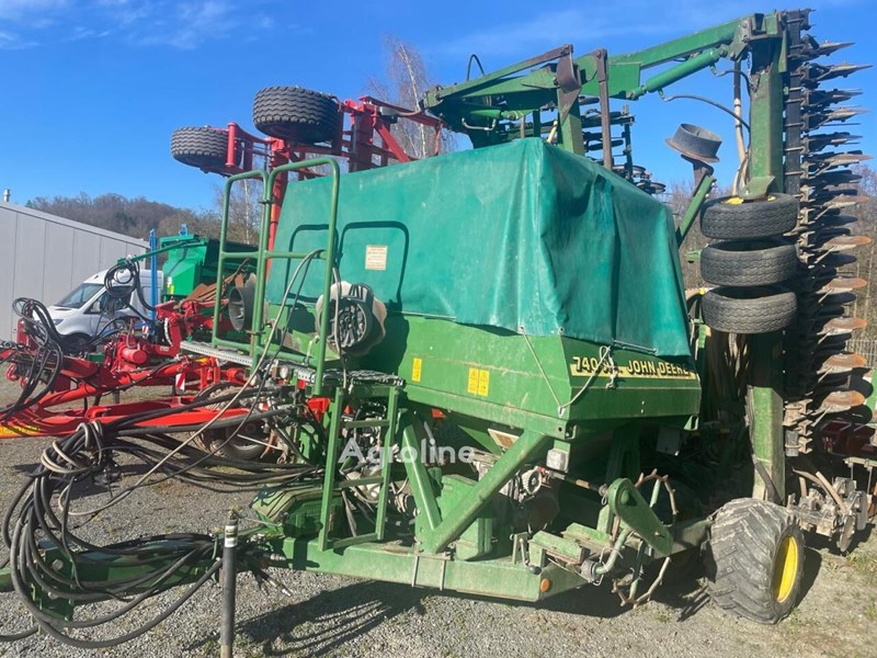 John Deere 740 A 9m Siewnik ręczny John Deere 740 A 9m