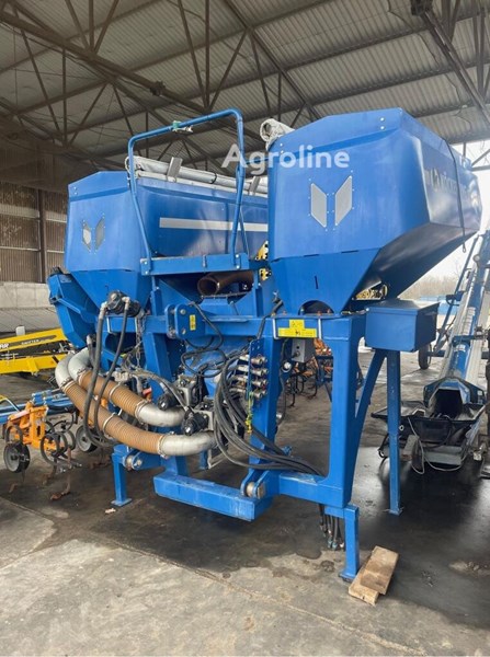 Köckerling Boxer 2x1450l Saattank Siewnik ręczny Köckerling Boxer 2x1450l Saattank